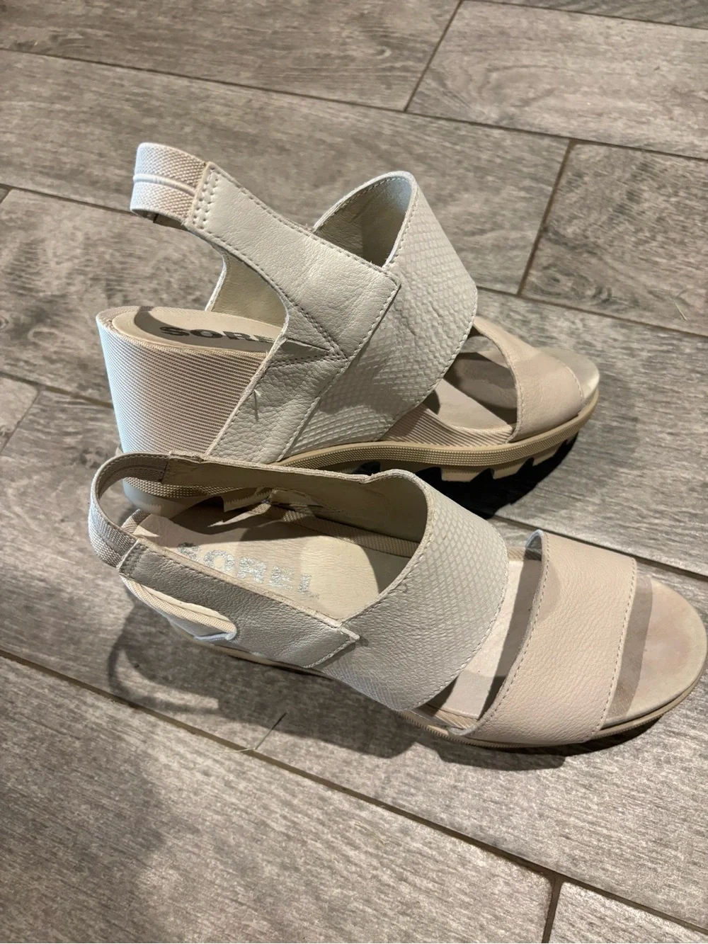 Sorel Beige Women’s Wedge Sandals with Slingback - Size 10